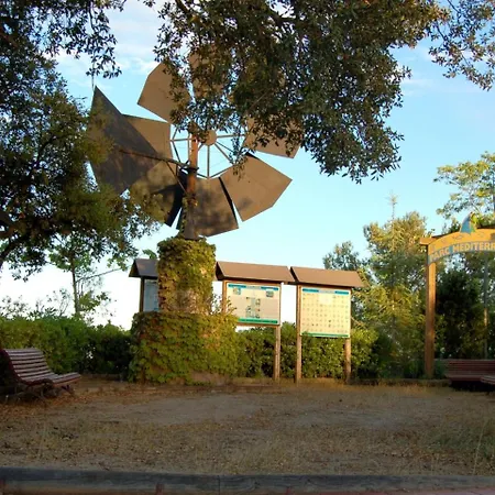 Front De Apartment *